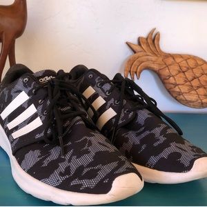 SALE: Addidas Cloudfoam !!